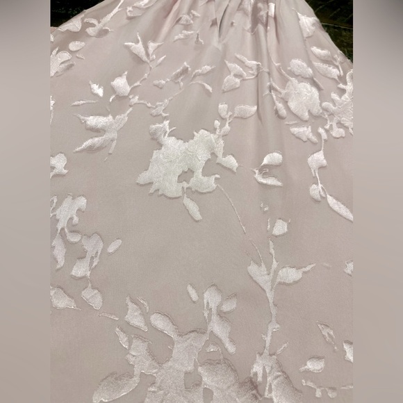 WHBM White House Black Market Blush Pink Silk Blend Floral Halter Top Blouse XS - Picture 4 of 5